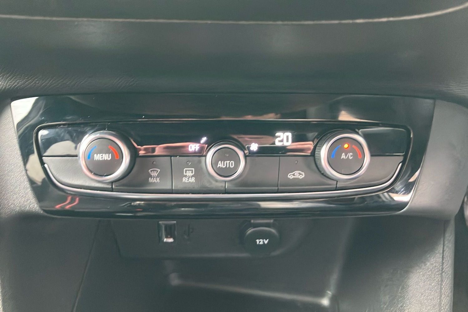 Used Vauxhall Corsa 2023 for sale - 77851145: Photo 40