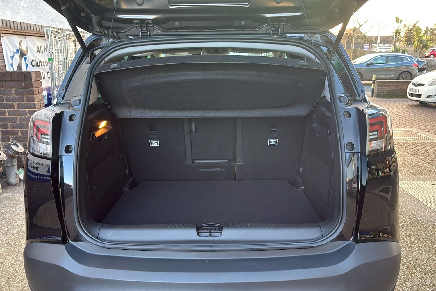 Used Vauxhall Crossland 2022 for sale - 76845717: Photo 12