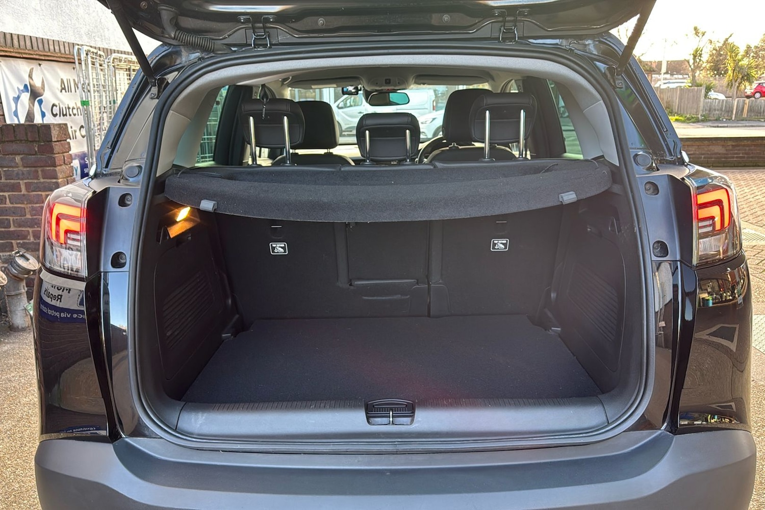 Used Vauxhall Crossland 2022 for sale - 76845717: Photo 27