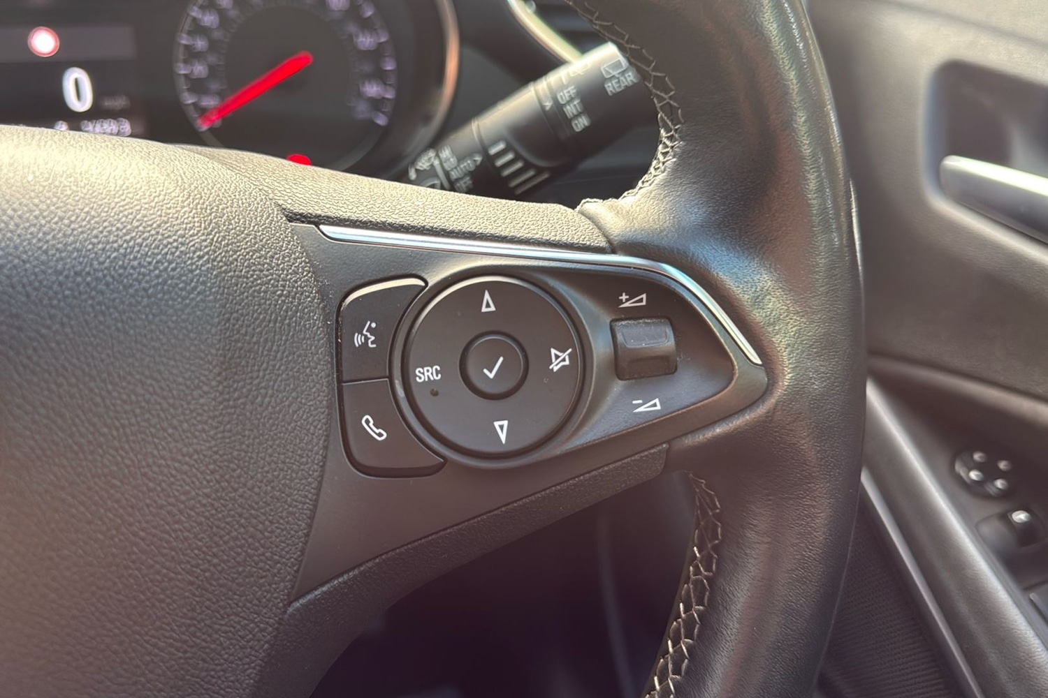 Used Vauxhall Crossland 2022 for sale - 76845717: Photo 34