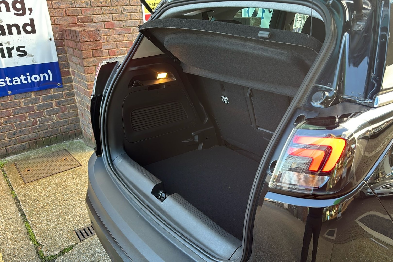 Used Vauxhall Crossland 2022 for sale - 76845717: Photo 35