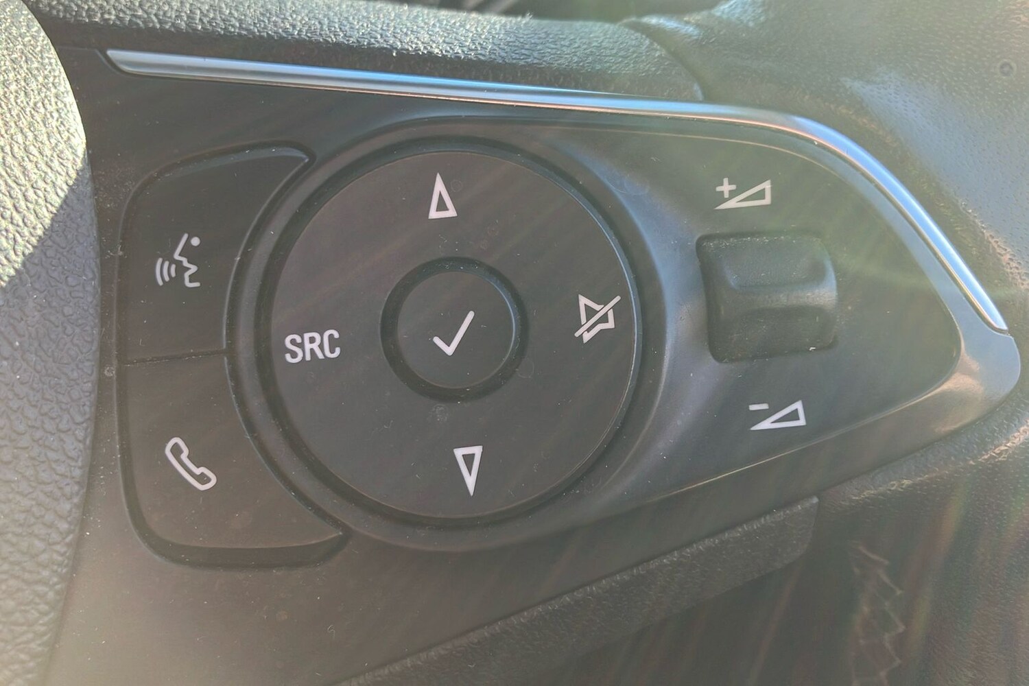 Used Vauxhall Crossland 2022 for sale - 78107198: Photo 50