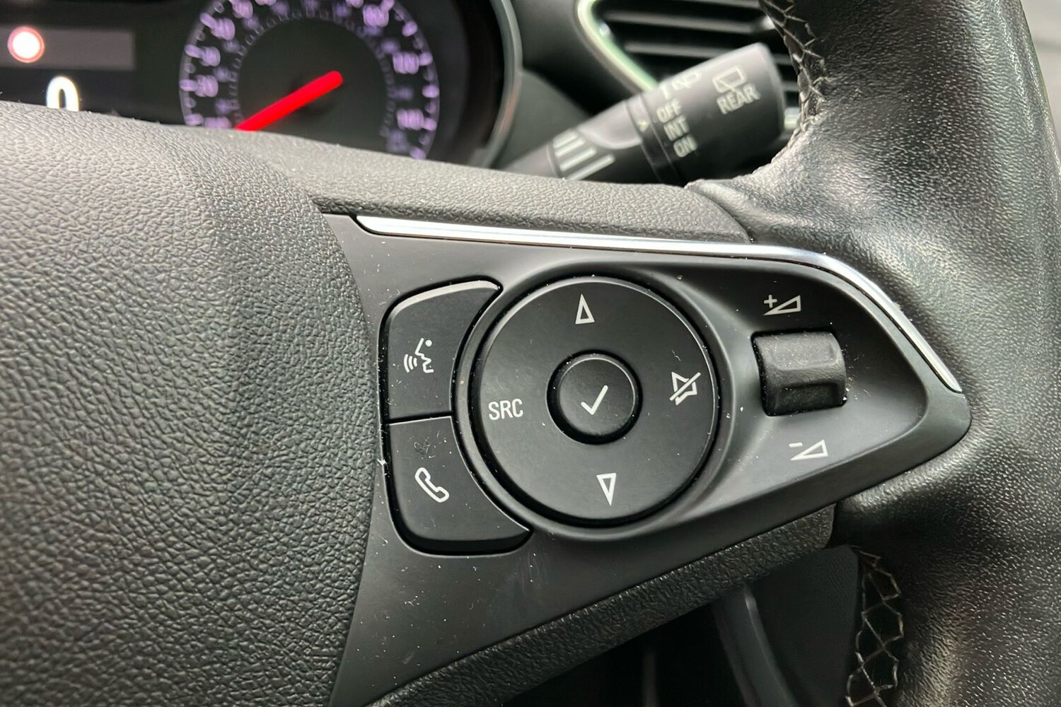 Used Vauxhall Crossland 2022 for sale - 76426099: Photo 34