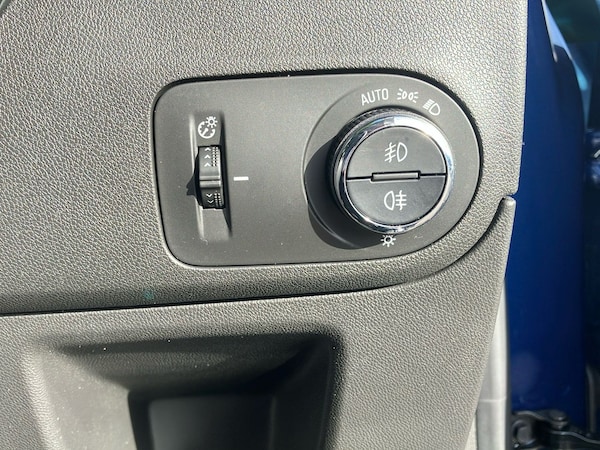 Used Vauxhall Crossland 2023 for sale - 76236532: Photo 25