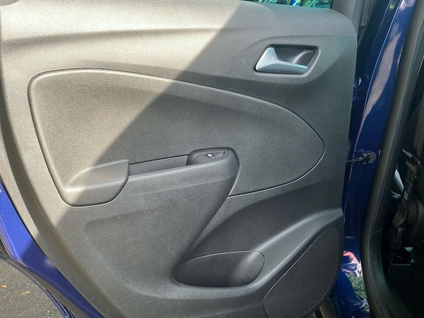 Used Vauxhall Crossland 2023 for sale - 76236532: Photo 37