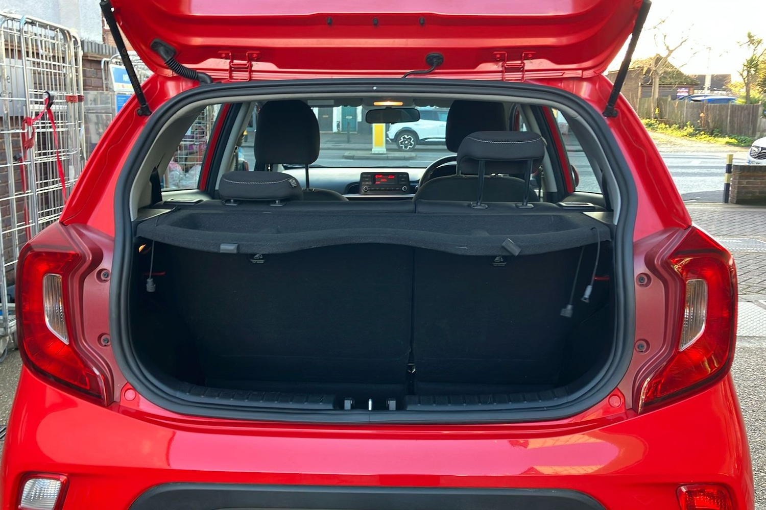 Used Kia Picanto 2022 for sale - 76784767: Photo 27