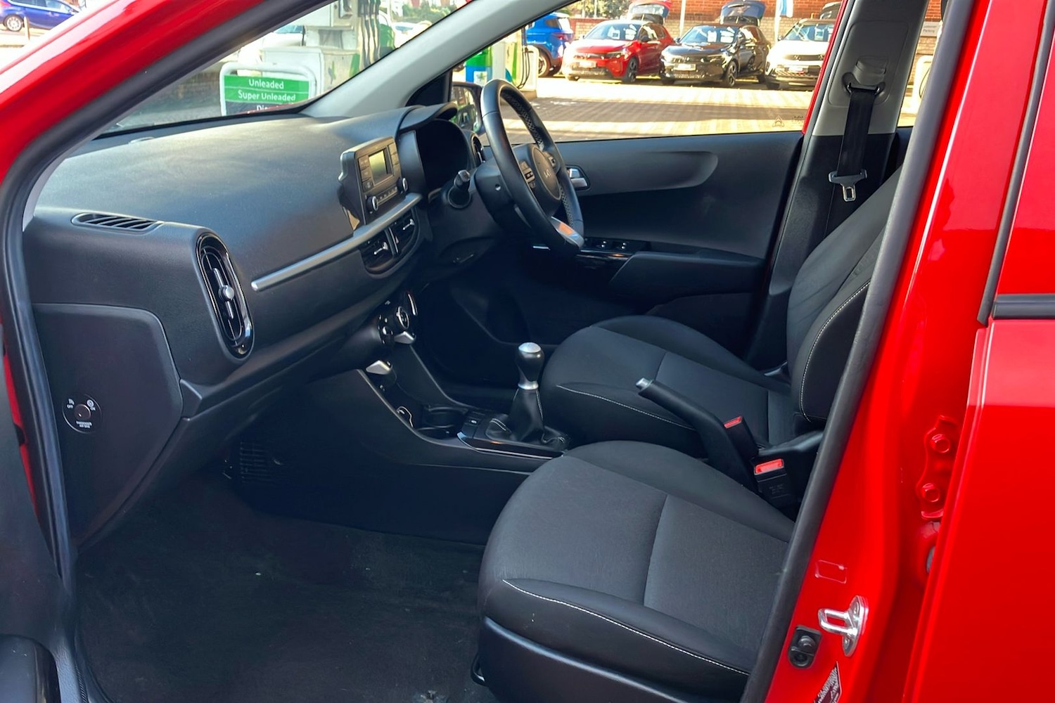 Used Kia Picanto 2022 for sale - 76784767: Photo 3