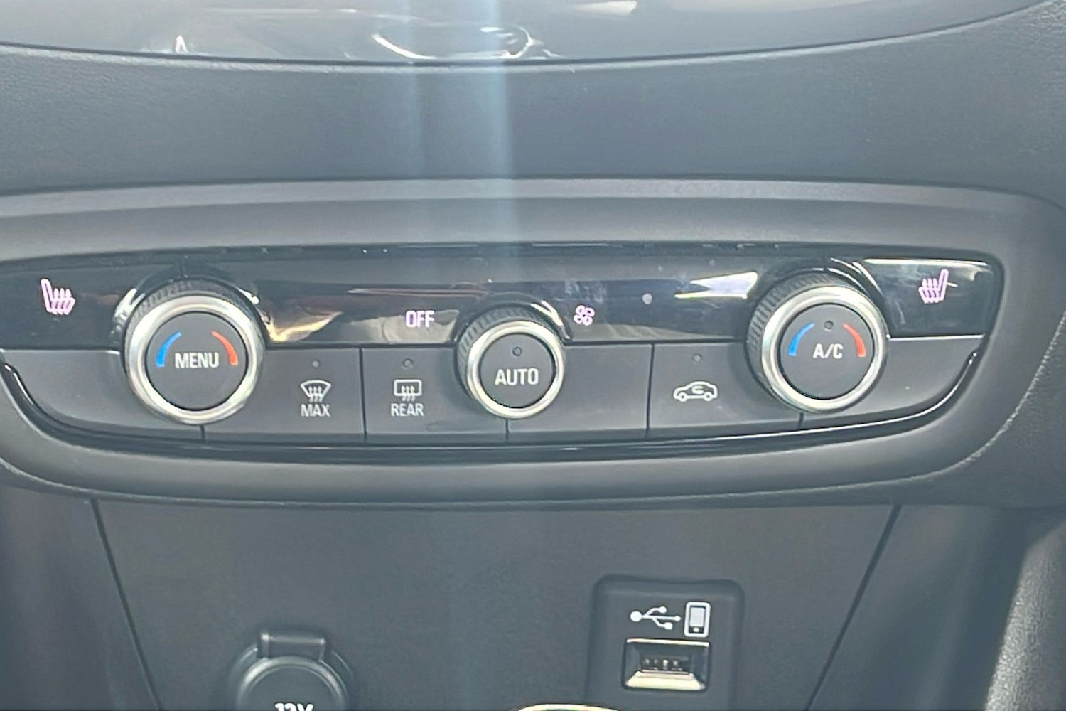 Used Vauxhall Crossland 2024 for sale - 77219869: Photo 15