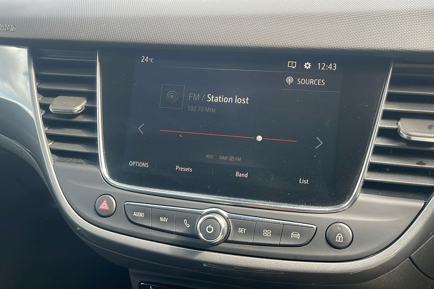 Used Vauxhall Crossland 2024 for sale - 77219869: Photo 45