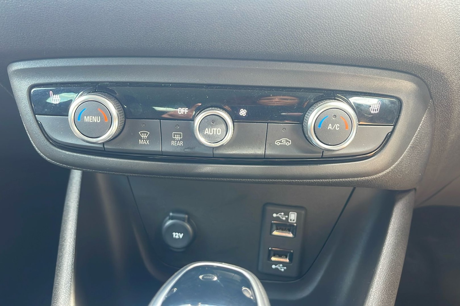 Used Vauxhall Crossland 2024 for sale - 77219869: Photo 51