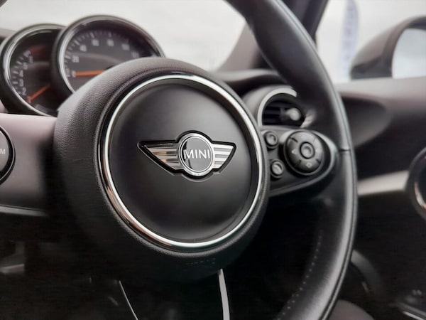 Used MINI Convertible 2016 for sale - 76284110: Photo 13