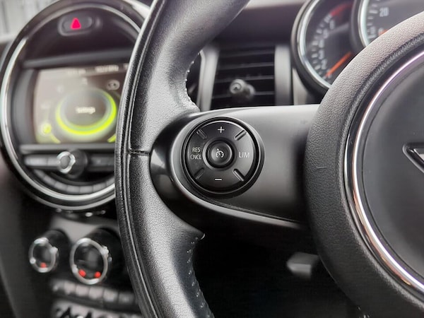Used MINI Convertible 2016 for sale - 76284110: Photo 15