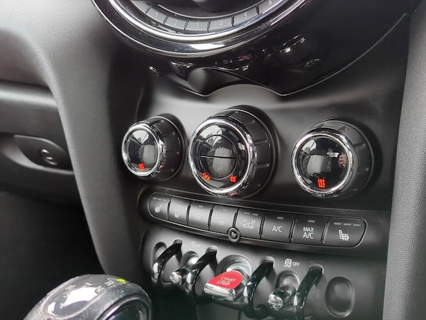 Used MINI Convertible 2016 for sale - 76284110: Photo 19