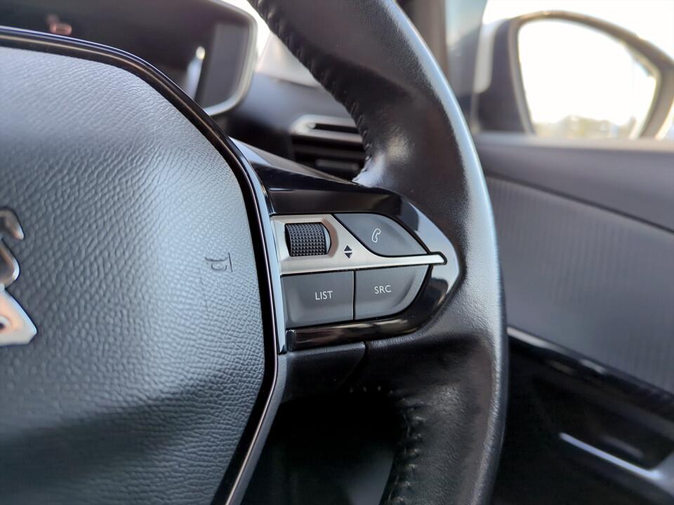 Used Peugeot 208 2020 for sale - 77202523: Photo 15