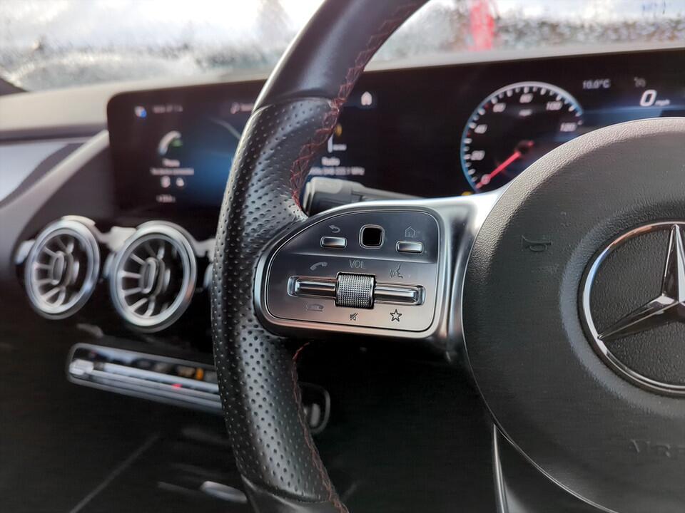 Used Mercedes-Benz GLA 2022 for sale - 76801871: Photo 16