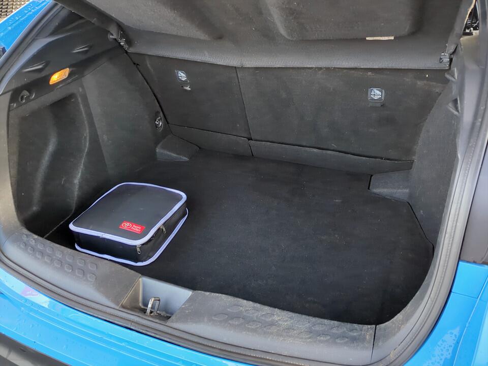 Used Toyota C-HR for sale - 76965193: Photo 11