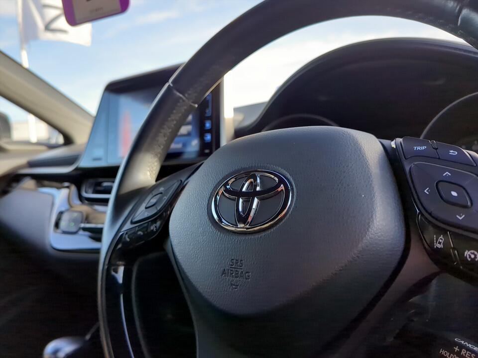 Used Toyota C-HR for sale - 76965193: Photo 14