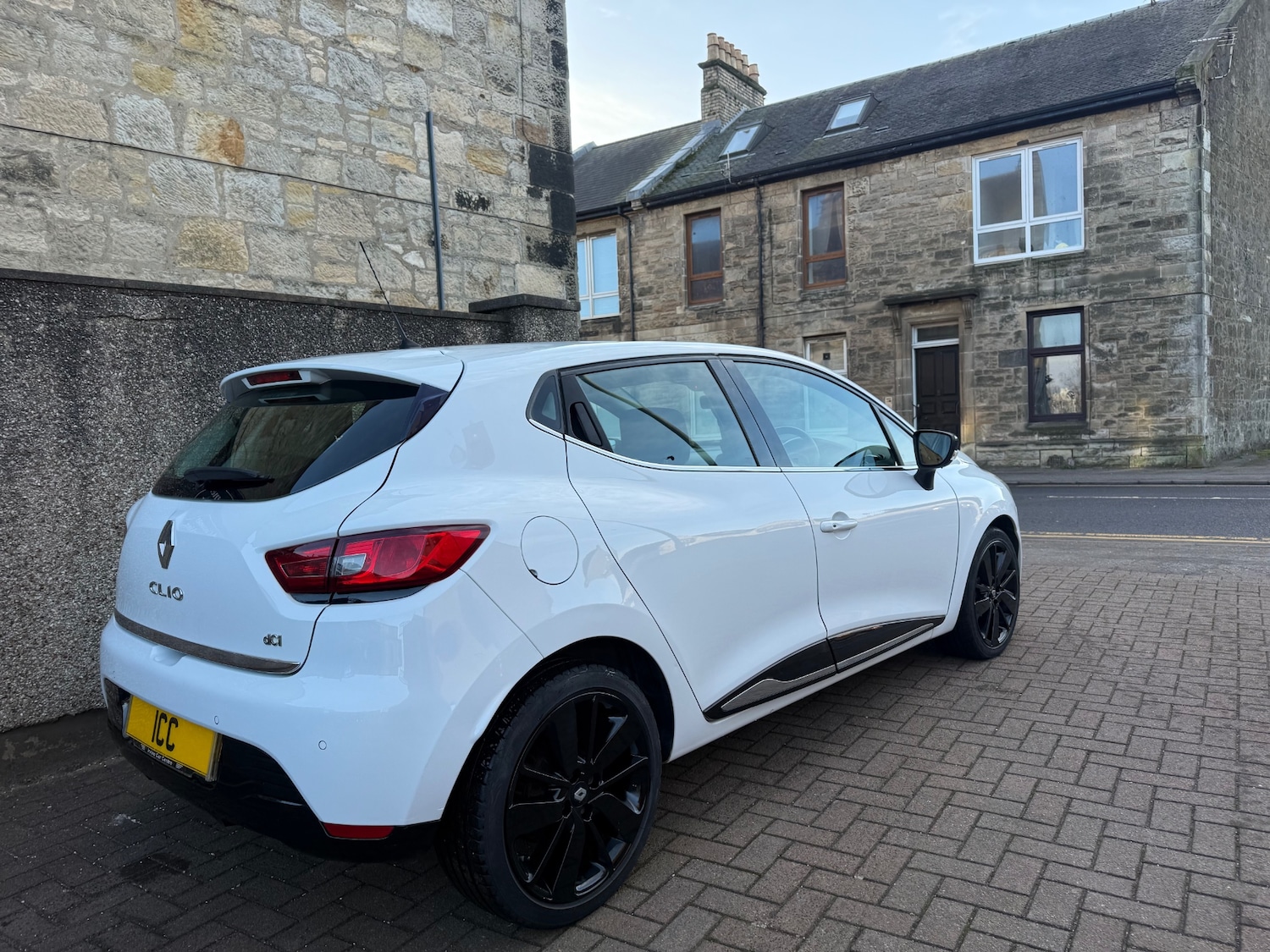 Used Renault Clio 2015 for sale - 77245536: Photo 6