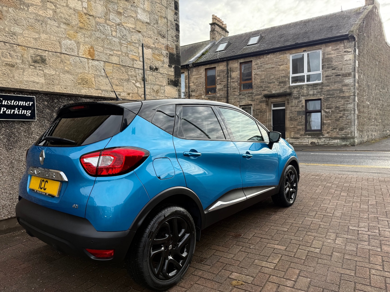 Used Renault Captur 2016 for sale - 76047175: Photo 4