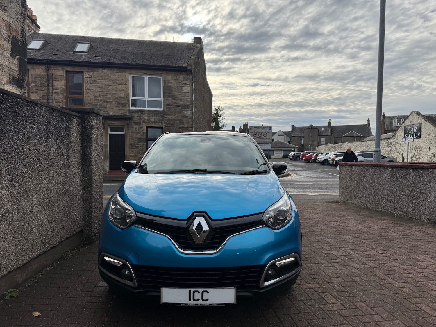 Used Renault Captur 2016 for sale - 76047175: Photo 5