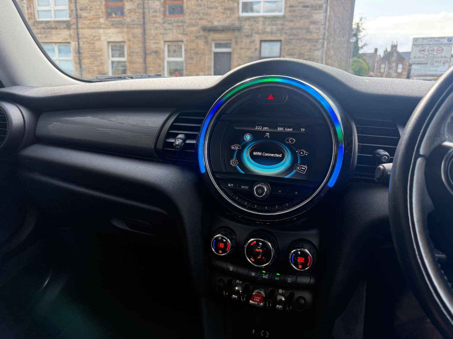 Used MINI Hatch 2015 for sale - 76855310: Photo 6