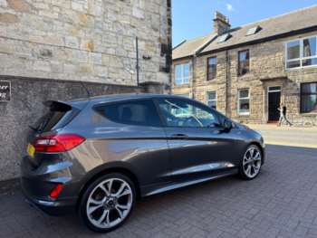 Used Ford Fiesta 2018 for sale - 74537473: Photo