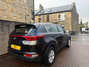 Used Kia Sportage 2017 for sale - 76554518: Photo