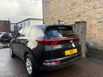 Used Kia Sportage 2017 for sale - 76554518: Photo