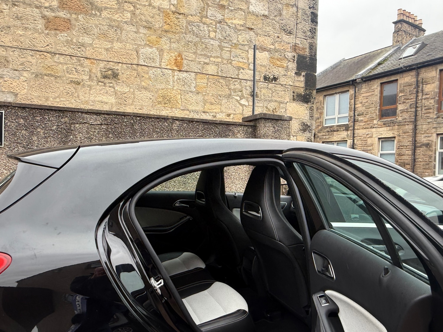 Used Mercedes-Benz A-Class 2015 for sale - 76057686: Photo 6