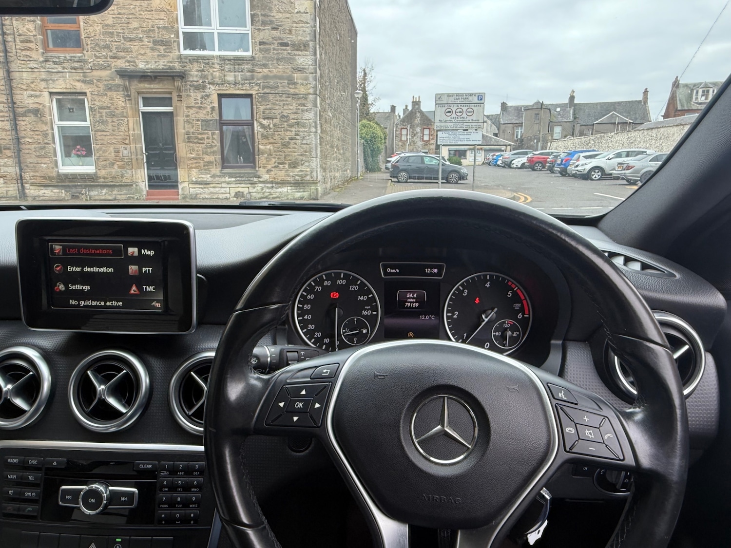 Used Mercedes-Benz A-Class 2015 for sale - 76057686: Photo 9