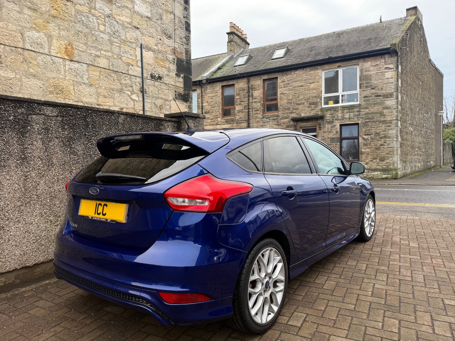 Used Ford Focus 2016 for sale - 76791651: Photo 2