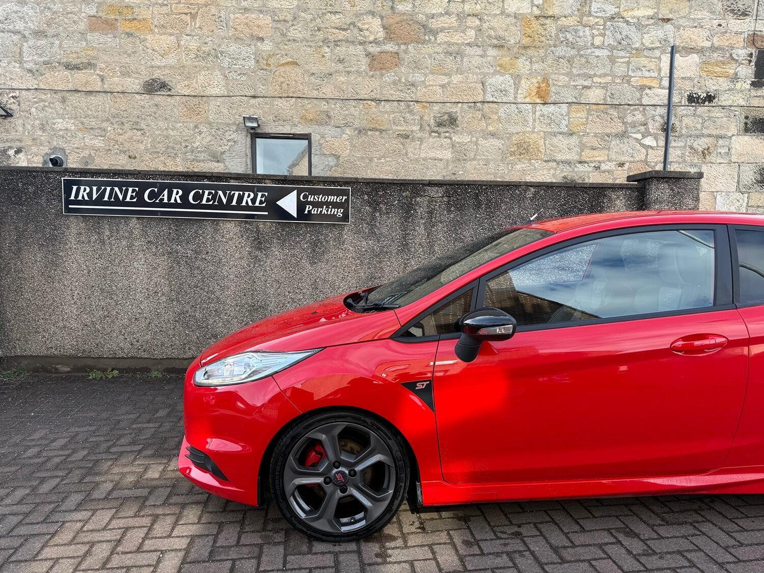 Used Ford Fiesta 2015 for sale - 78176698: Photo 2