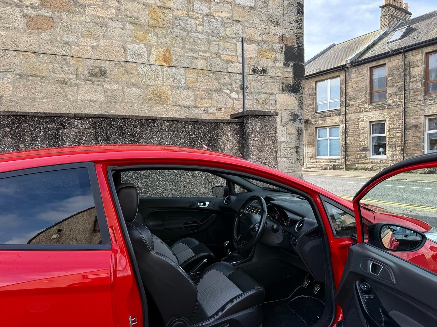 Used Ford Fiesta 2015 for sale - 78176698: Photo 4