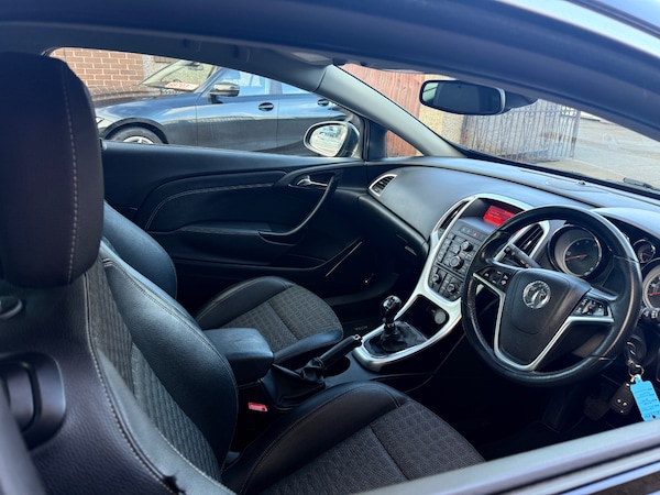 Used Vauxhall Astra GTC 2015 for sale - 73663933: Photo 5