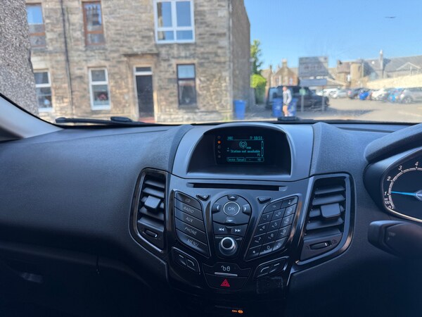 Used Ford Fiesta 2015 for sale - 74515820: Photo 9