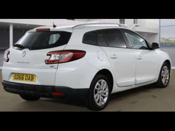 2016 (66) - 1.5 dCi Expression+ 5dr