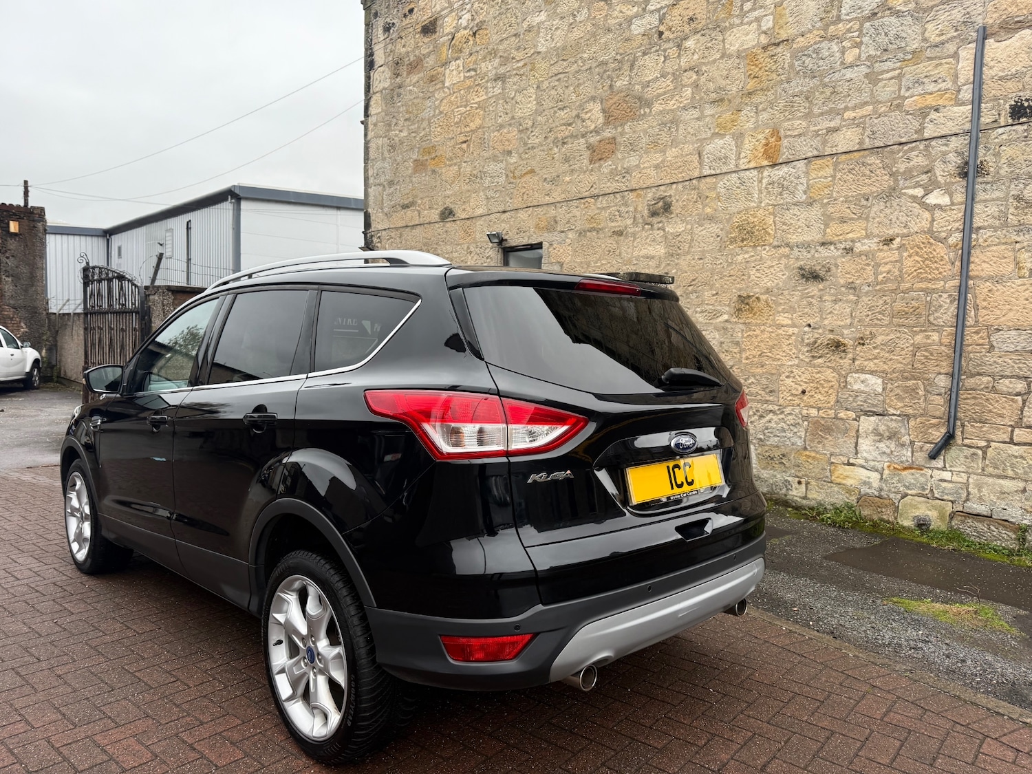Used Ford Kuga 2014 for sale - 76027971: Photo 2