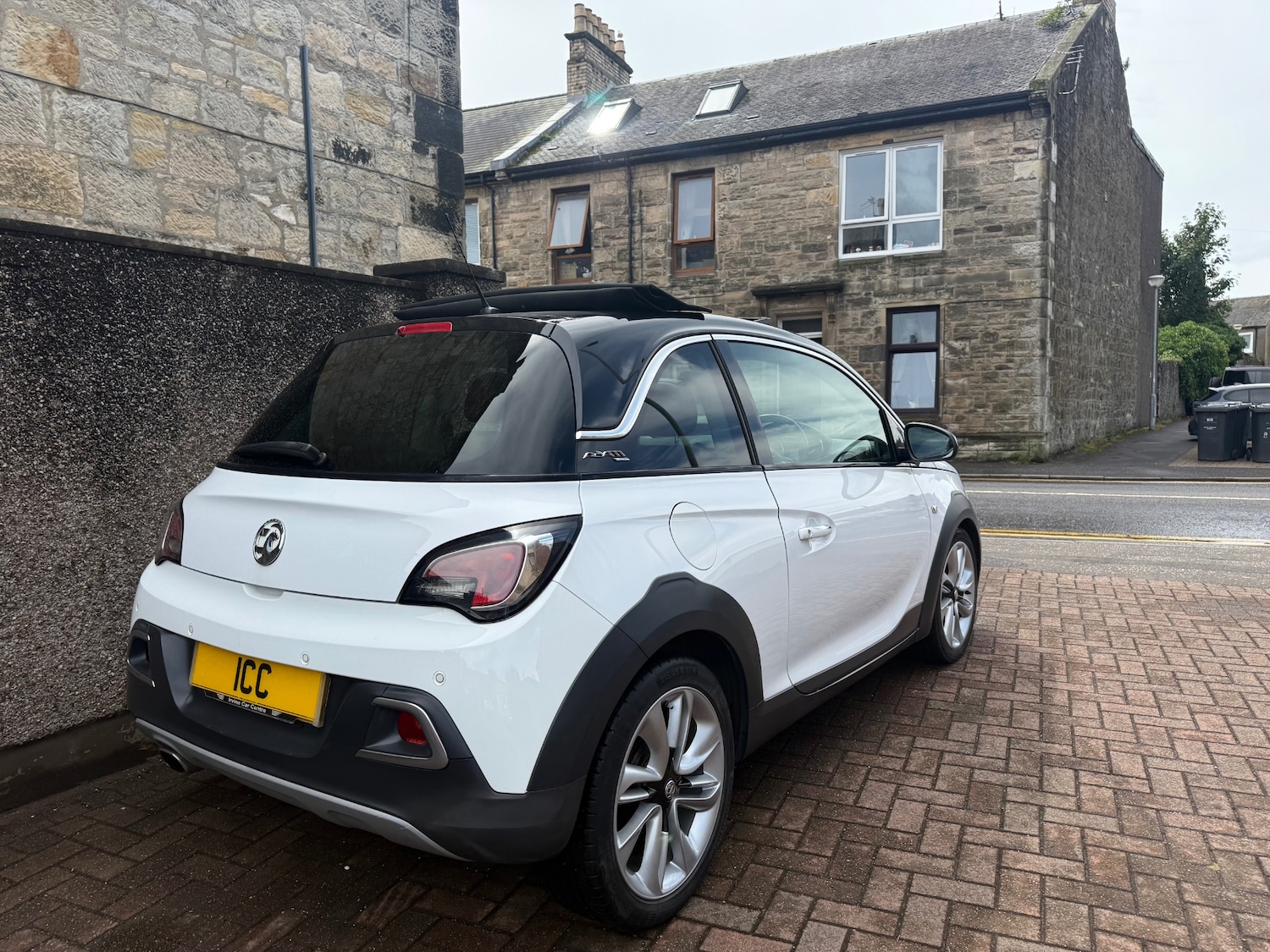 Vehicle 4