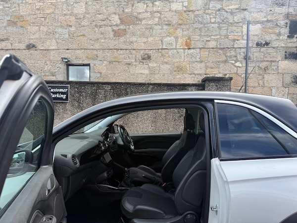Used Vauxhall ADAM 2015 for sale - 75054592: Photo 9