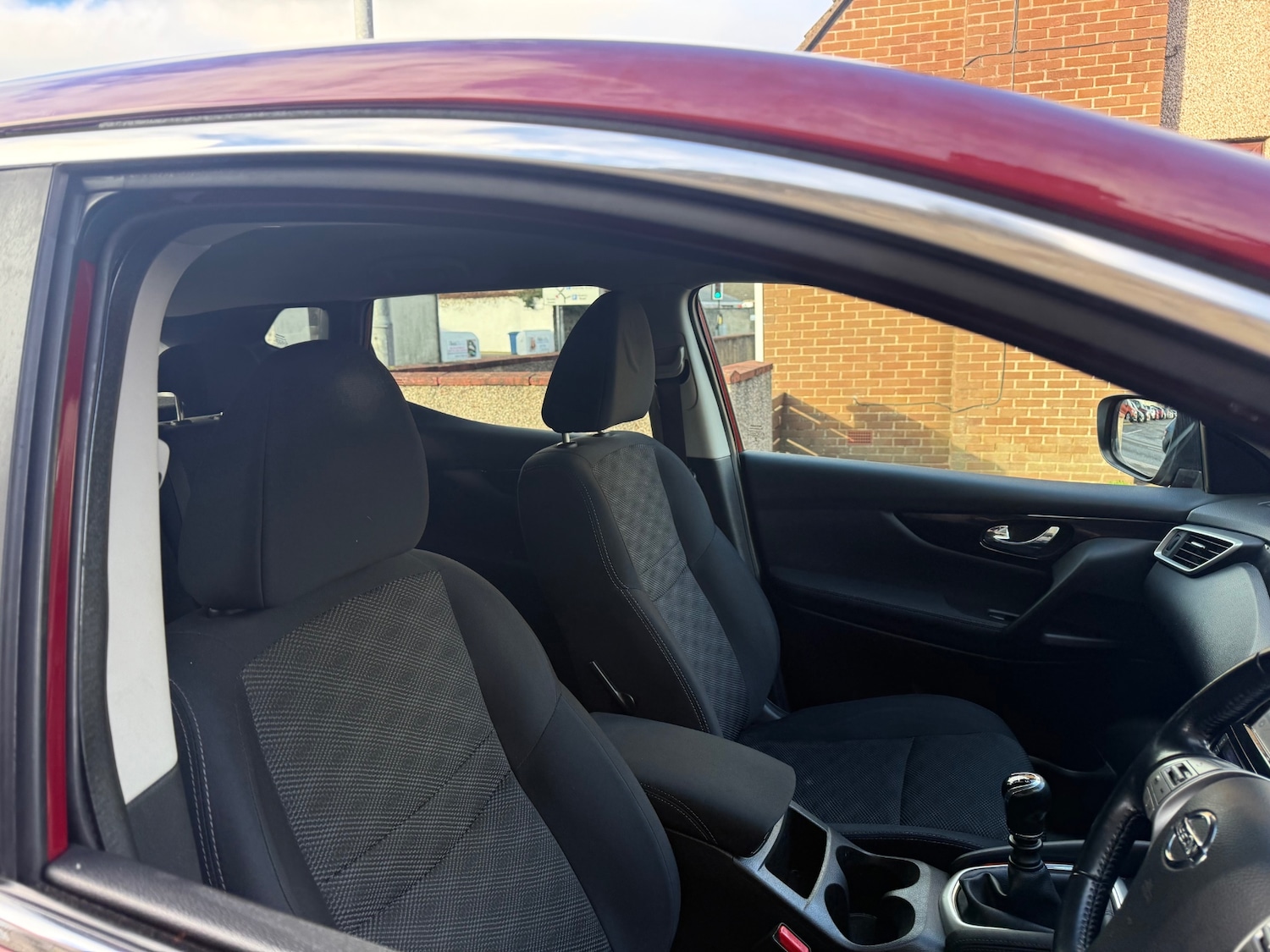 Used Nissan Qashqai 2015 for sale - 77261697: Photo 13