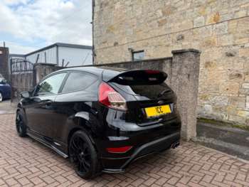 Used Ford Fiesta 2017 for sale - 74928365: Photo