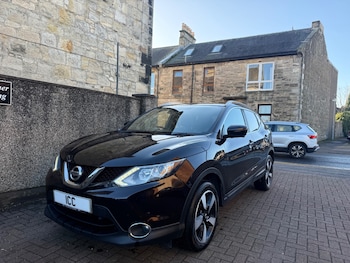 Used Nissan Qashqai 2017 for sale - 76478108: Photo