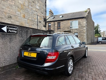 Used Mercedes-Benz C Class 2013 for sale - 79352929: Photo