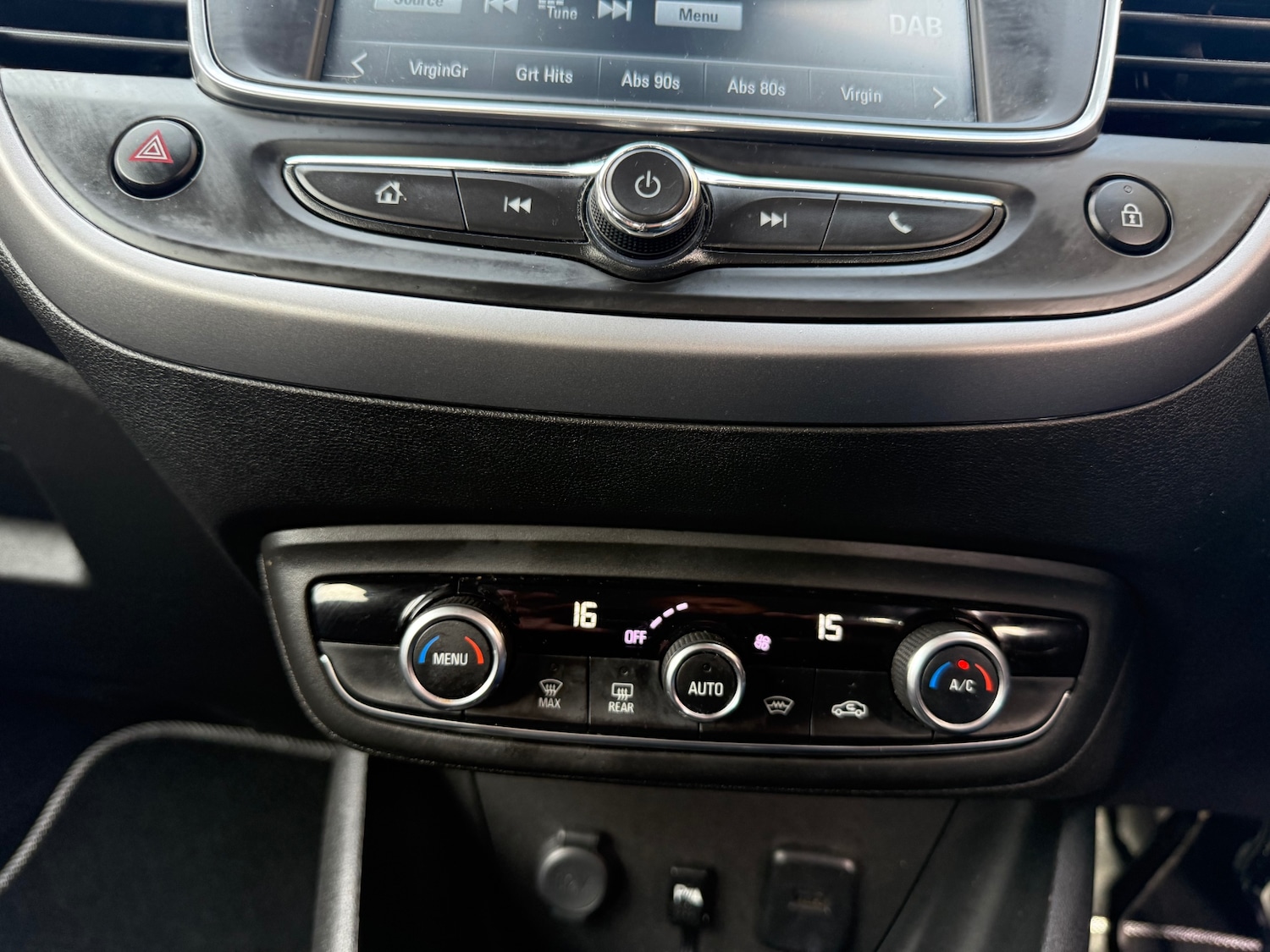 Used Vauxhall Crossland X 2019 for sale - 75955800: Photo 14