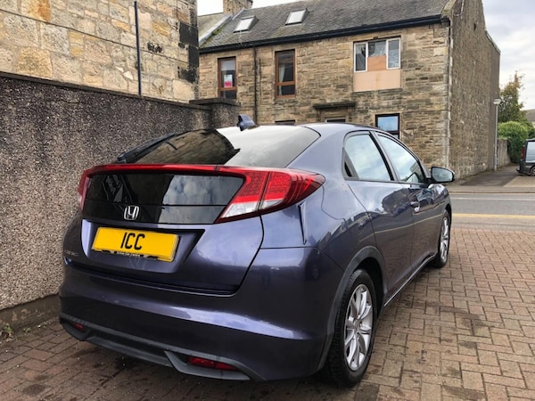 Used Honda Civic 2015 for sale - 76093866: Photo 4