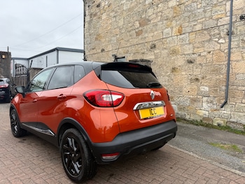 Used Renault Captur 2016 for sale - 76131623: Photo