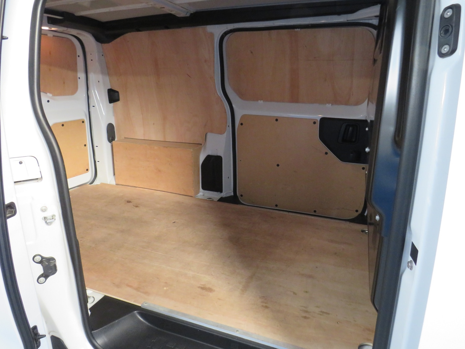 Used Vauxhall Vivaro 2024 for sale - 77732275: Photo 6