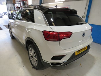 Used Volkswagen T-Roc 2019 for sale - 78669141: Photo