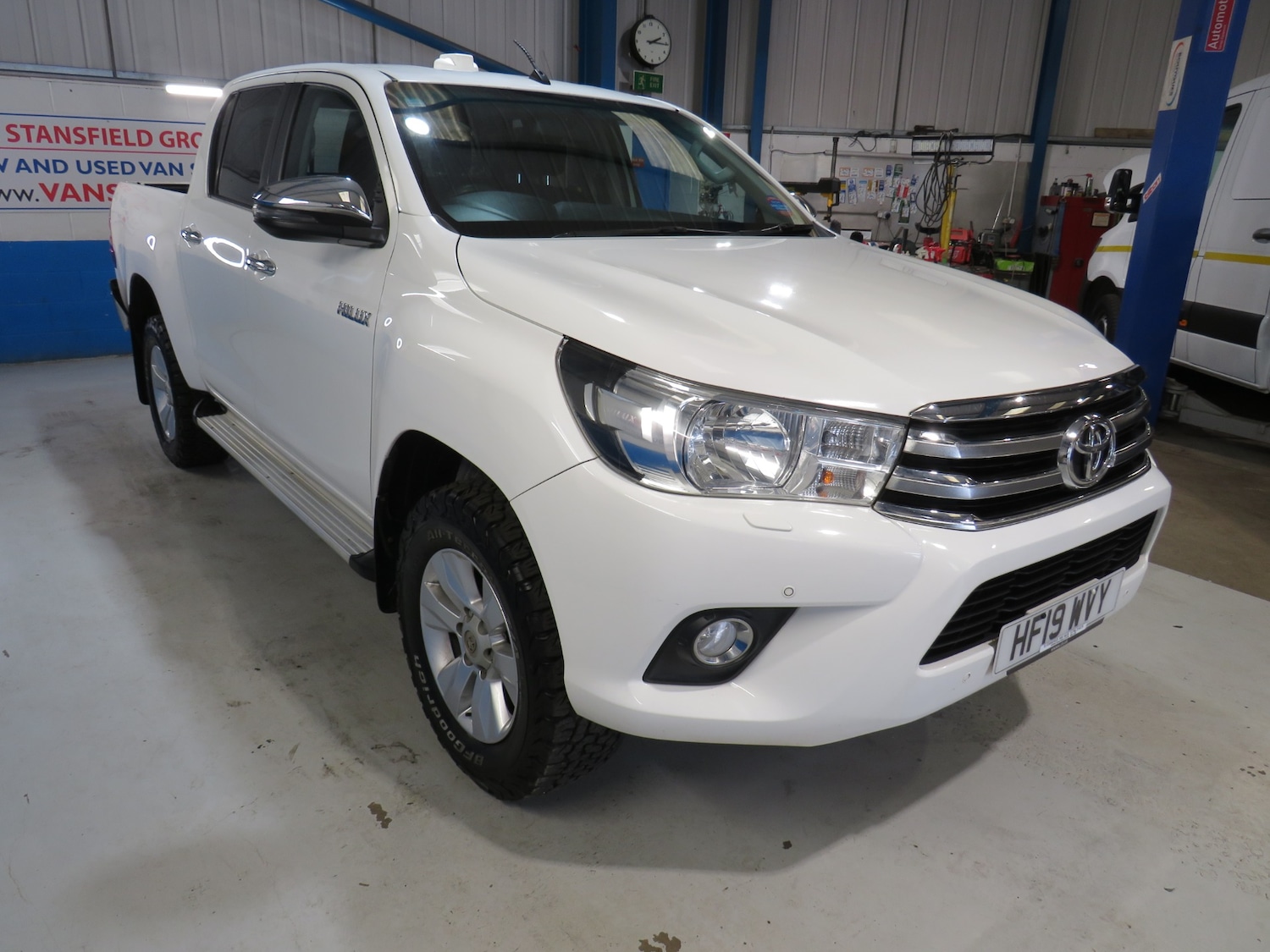 Used Toyota Hilux 2019 for sale - 77997308: Photo 2