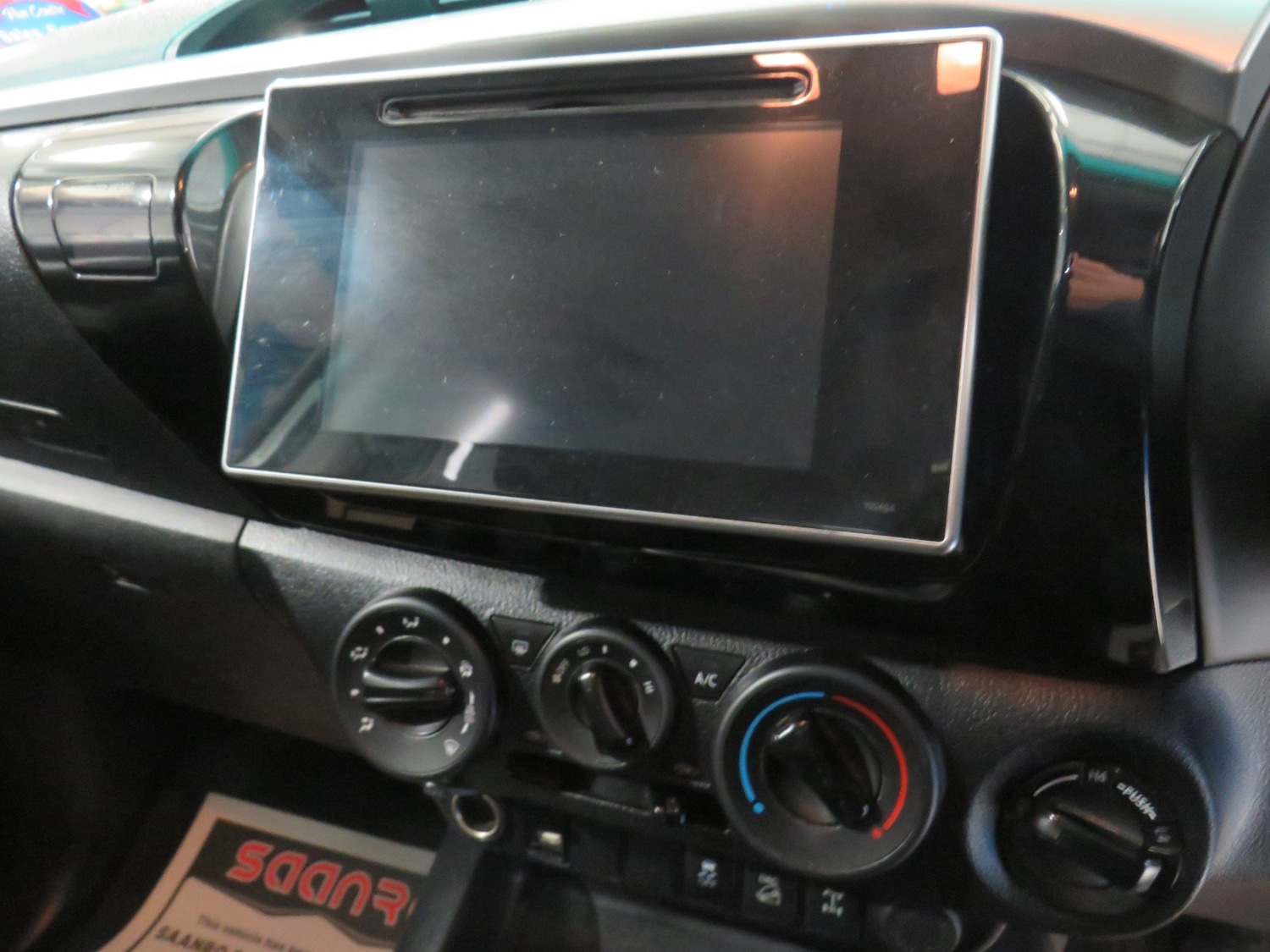 Used Toyota Hilux 2019 for sale - 77997308: Photo 9